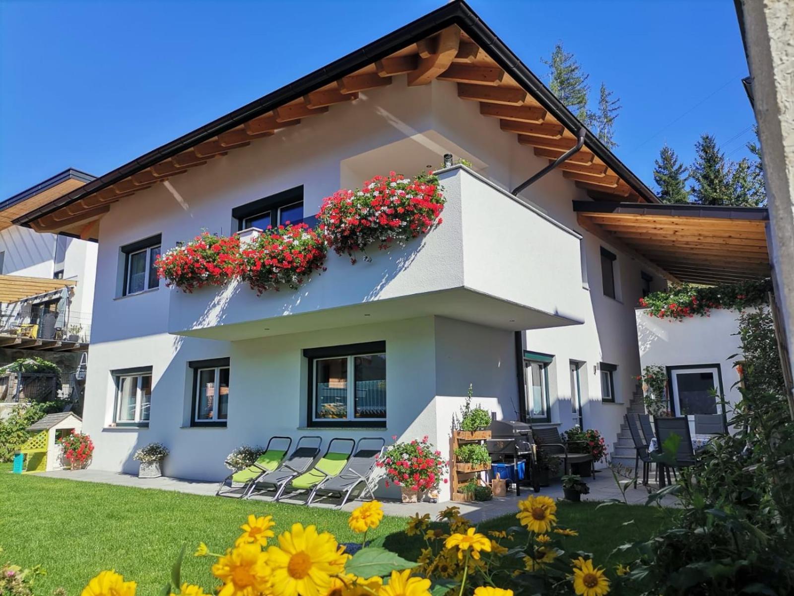 Apart Waldesruh Arzl im Pitztal Exterior photo